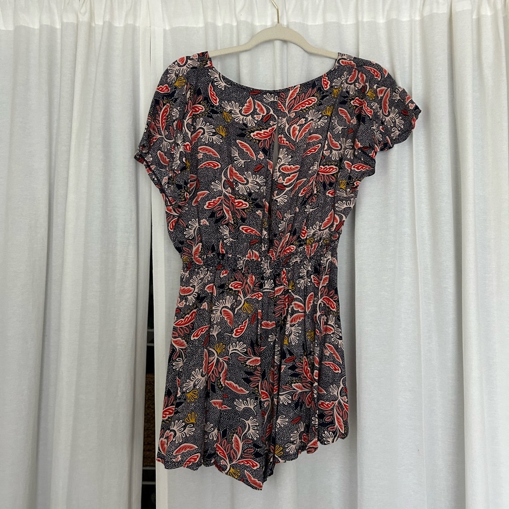 Patterned Romper - image 7